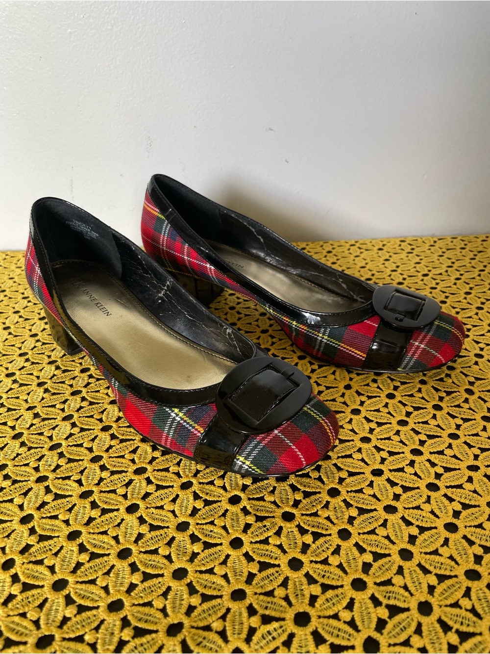 Anne Klein Vintage Red Tartan Plain Low Heel Pumps with Buckle, Size 8